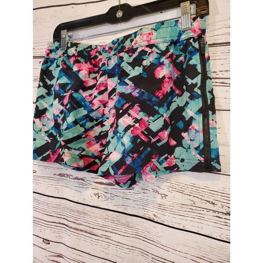 Fabletics Multicolor Size Zip Athletic Short, Siz… - image 4